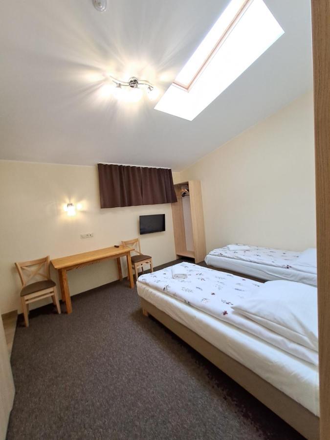 Dworek Staropolski Apartahotel 2*