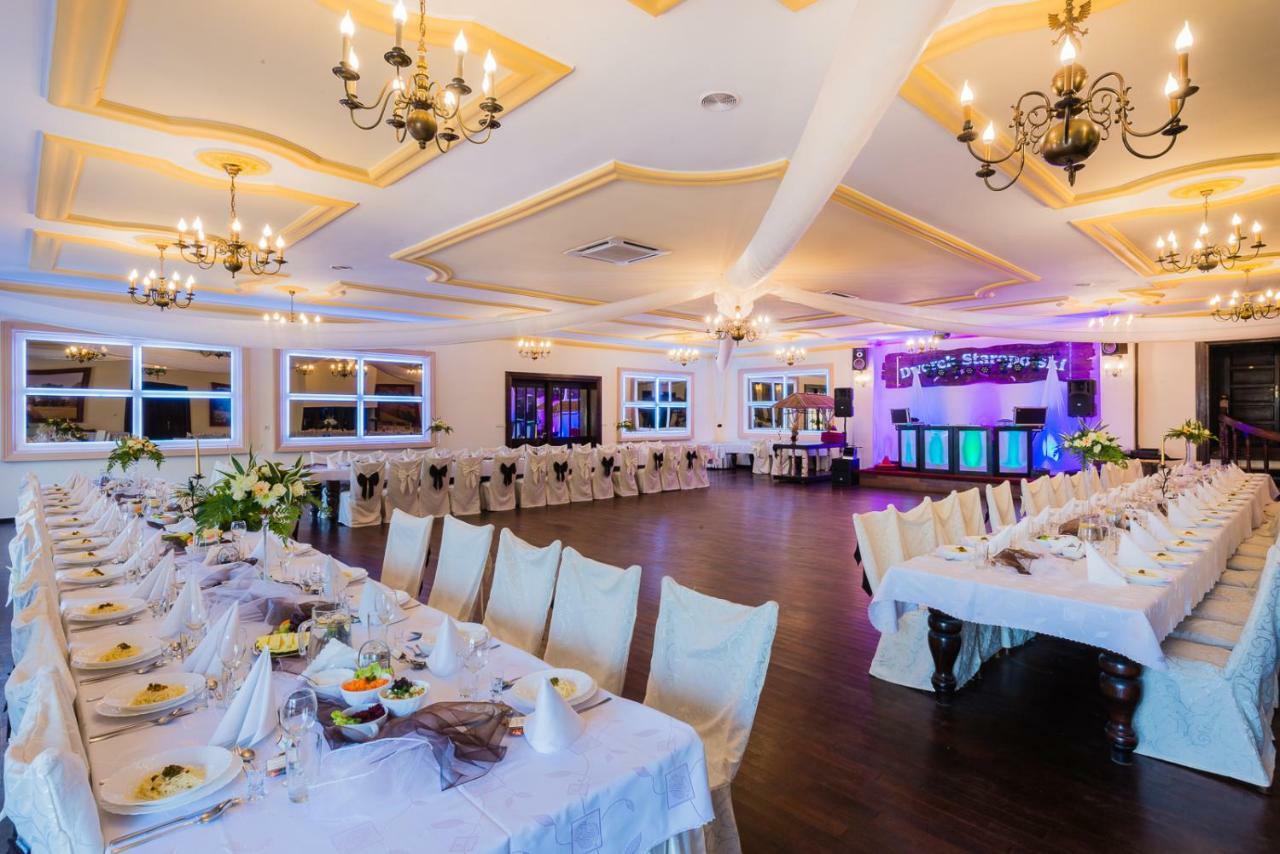 Dworek Staropolski Aparthotel